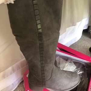 Grey thigh high flat boots